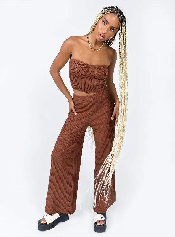 Signature Style Essentials Kylie Set Brown