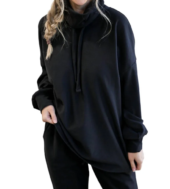 Sophisticated Fashion Cozy On The Run Shift Top In Black