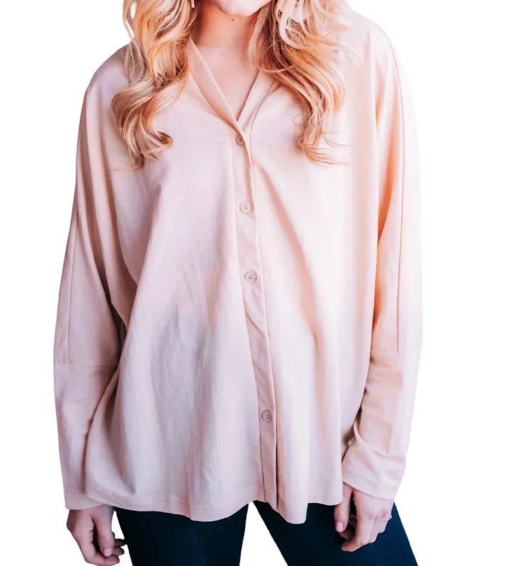 Relaxed Style Spring Weekend Shift Top In Cream