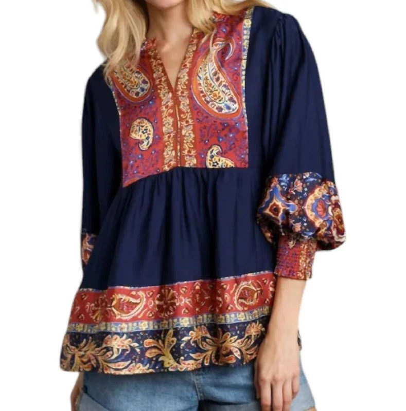 Chic Trends For The Fashion Savvy One Look At You Top In Navy Mix