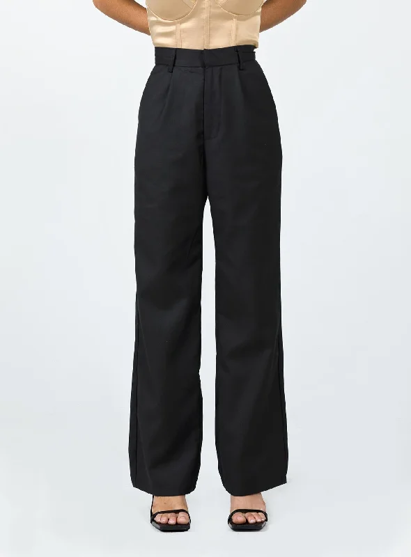 Must Haves Tahnie Pants Black