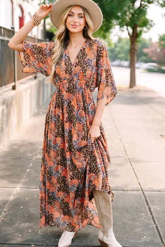 Seasonal Trends On The Edge Brown Ditsy Floral Maxi Dress