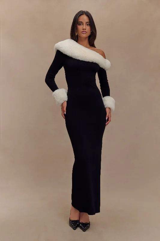 Trendy Boutique Online Karleigh Faux Fur Knit Maxi Dress - Black/White