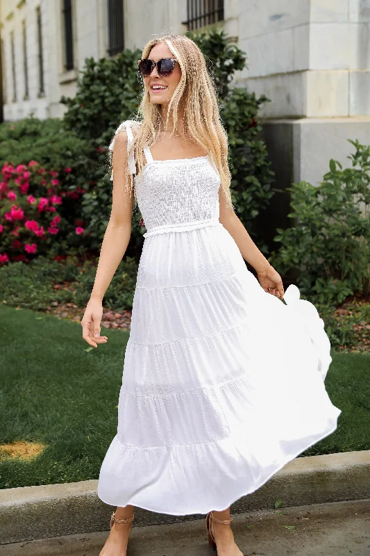 Luxury Fashion Delightful Impulse White Tiered Maxi Dress