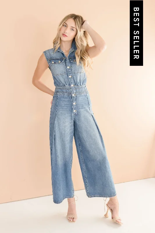 Vintage Women's Fashion Becca Sleeveless Button Down Denim Jumpsuit Medium Wash