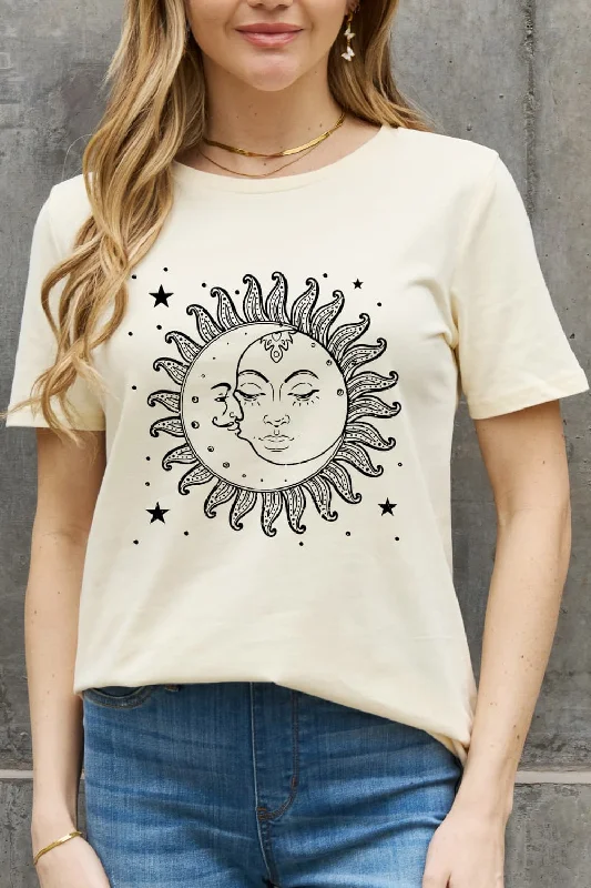 Women's Trendy Outfits Simply Love Sun and Star Graphic Cotton Tee