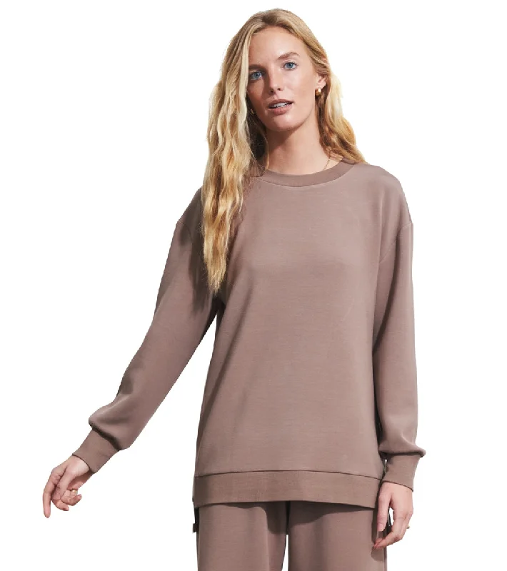 Women's Clothing Boutique Varley Charter Sweatshirt Pine Bark