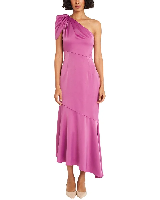 Chic And Edgy Maggy London Heavy Charmeuse Maxi Dress