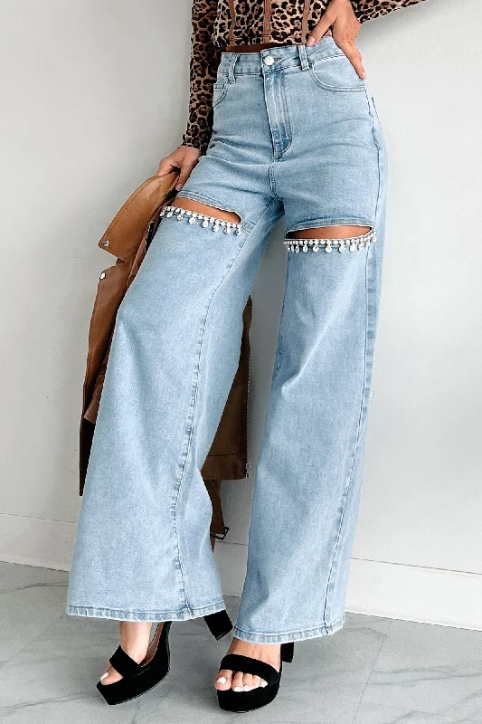 Casual Women's Clothing Constant Surprise High Rise Rhinestone Slit Wide Leg Jeans (Light Wash)